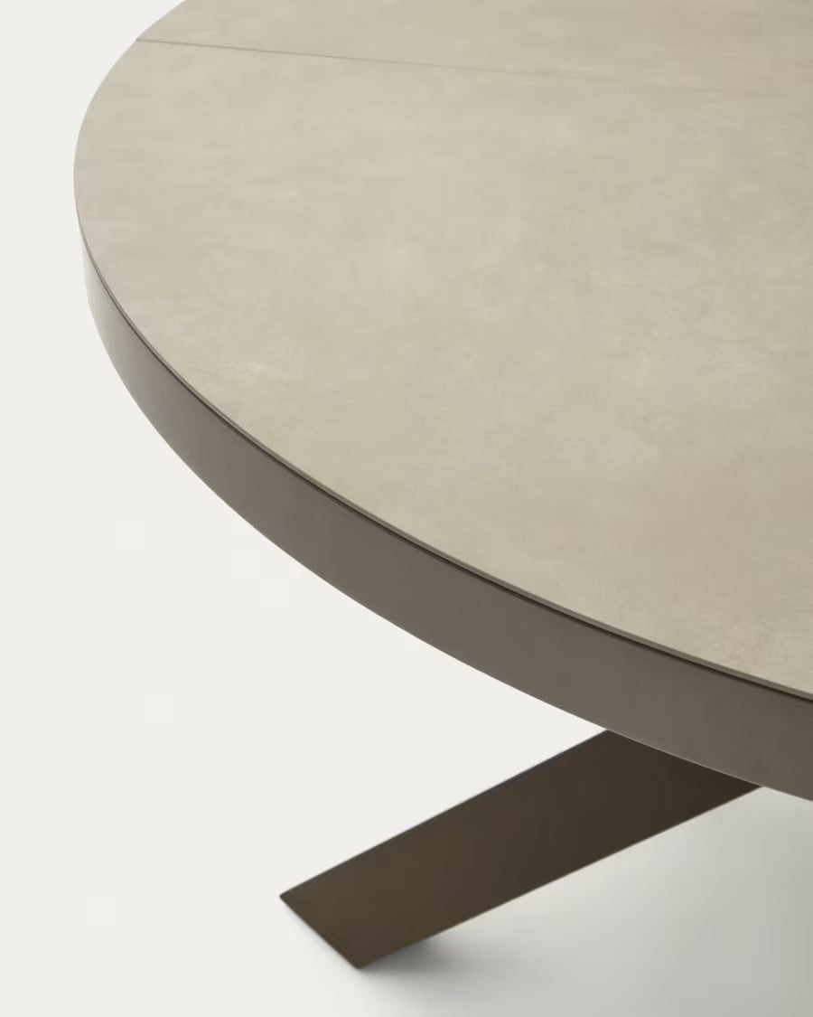 Vashti Round Extendable Table