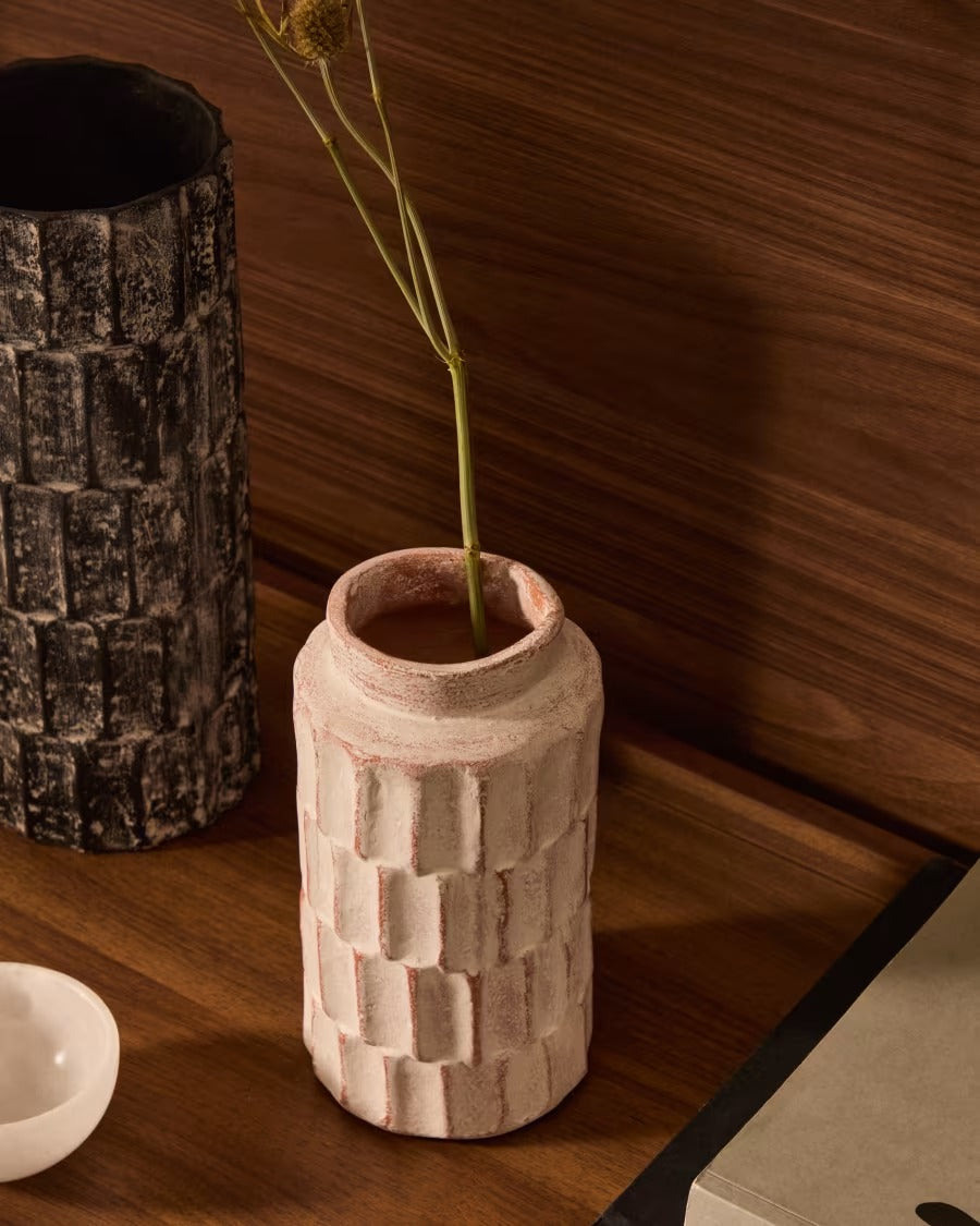 Arisa white, Papier Mâché Vase, 22 cm