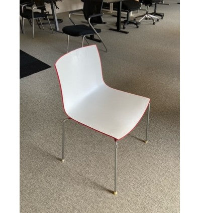 WHITE SEAT WITH COLORED CONTOUR AND ALUMINIUM LEGS, MULTIPURPOSE OFFICE, RECEPTION, CANTEEN, MEETING ROOM