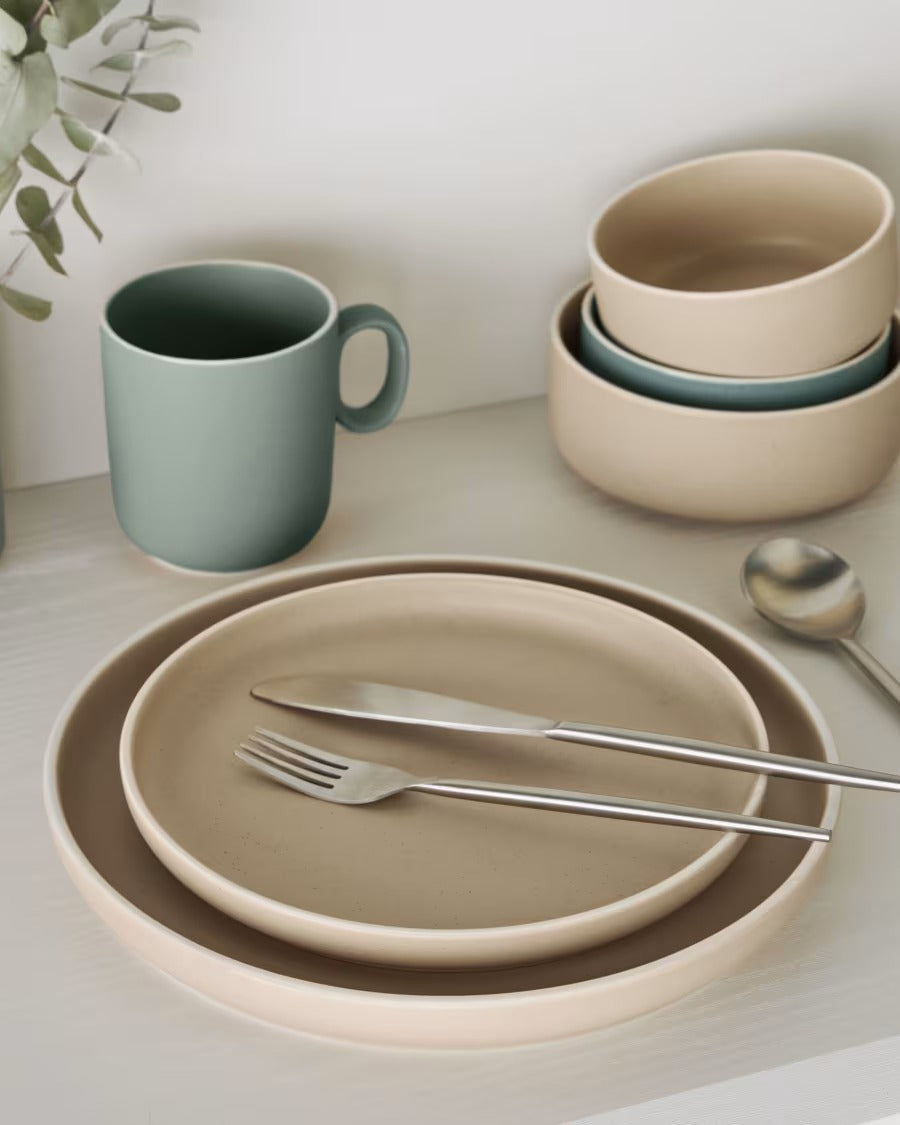 Crisps Rounded Handle 16-Piece Silvery Cutlery Set