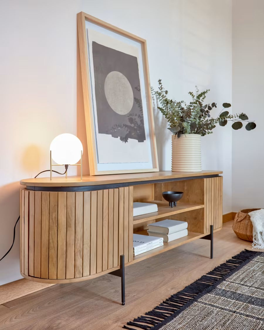 Seina Table Lamp in Steel with Brass Finish