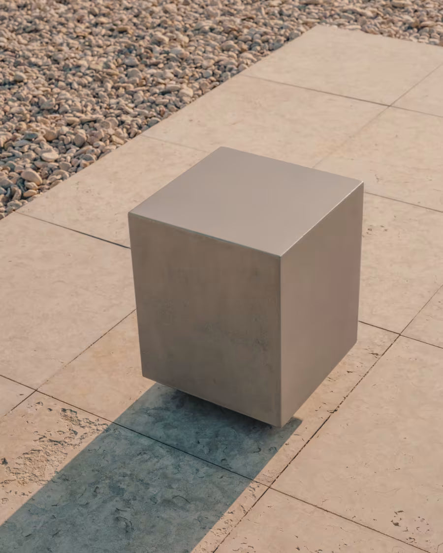 Rustella cement side table# 35 x 35 cm