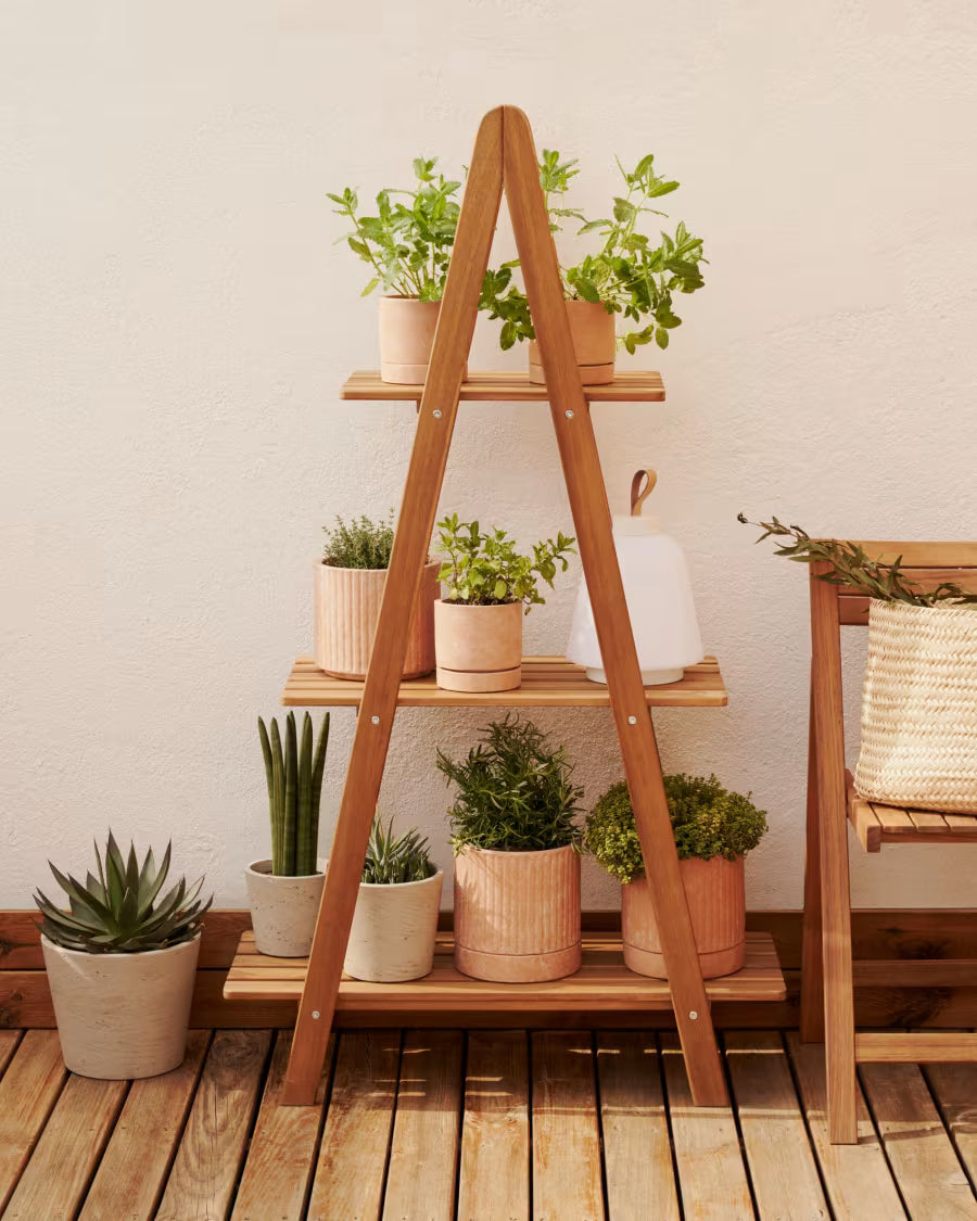 Victora Outdoor Shelving Unit 80x140cm.