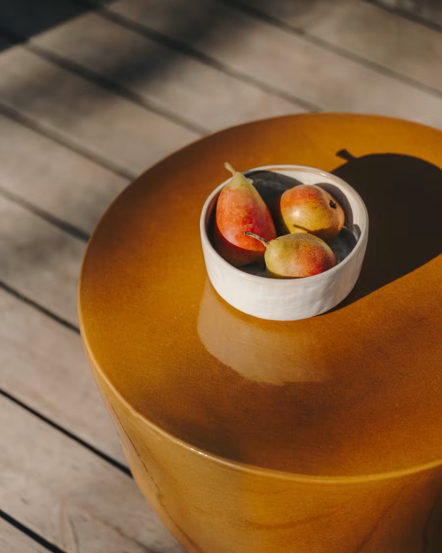 Mesquida Outdoor Side Table made of ceramic with glazed mustard finish Ø 46 cm