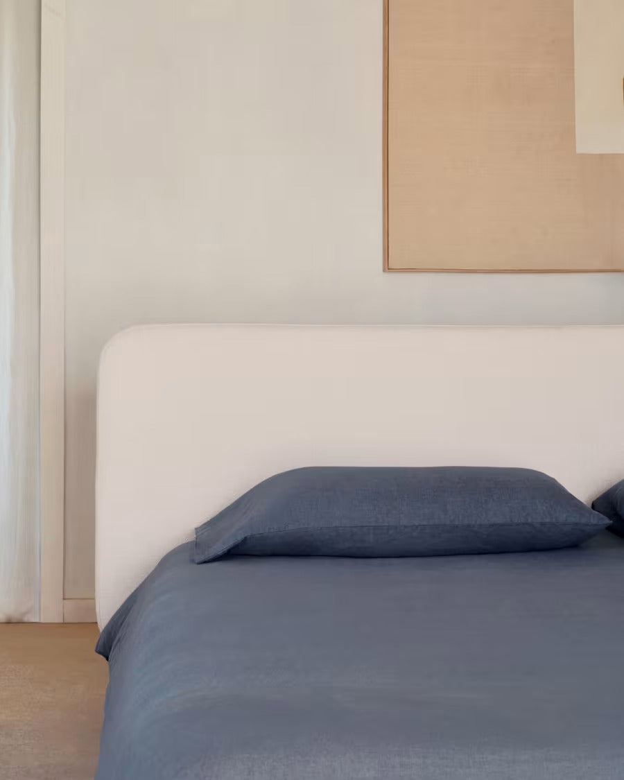 Odum Bed with removable covers in beige micro bouclé with solid beech wood legs 180x100cm