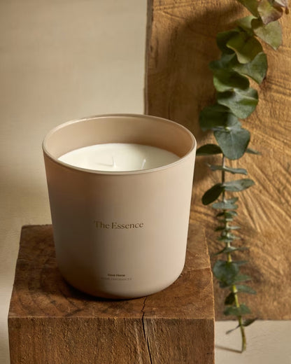 250g The Essence Scented Candle