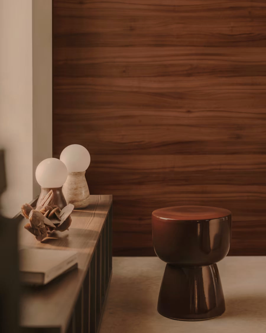 Okeni table lamp made of walnut veneer and glass