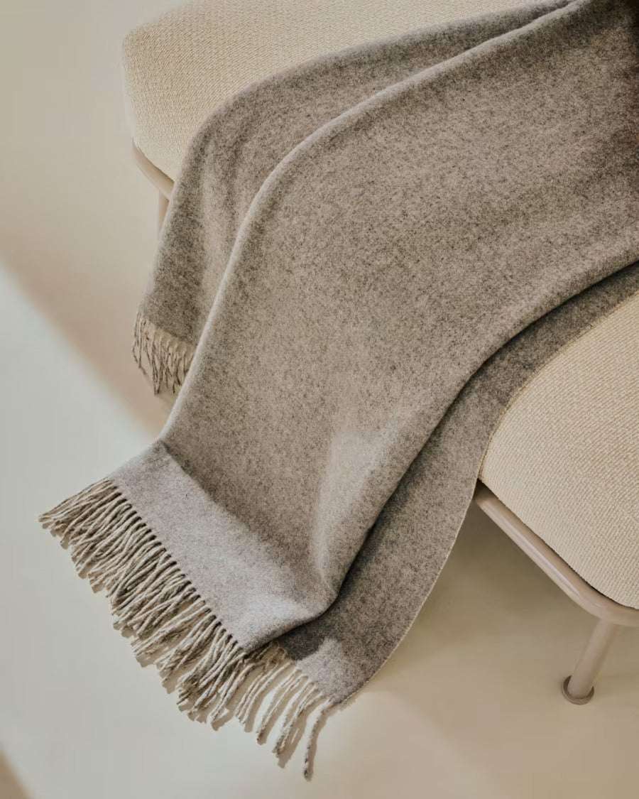Dakie Double-Sided Blanket
