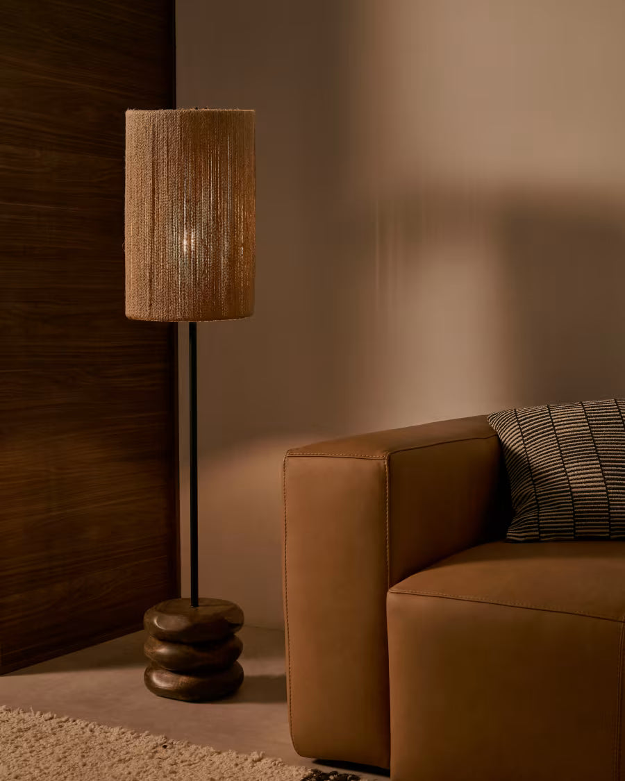 Kor table floor lamp made of jute and acacia wood in a dark finish
