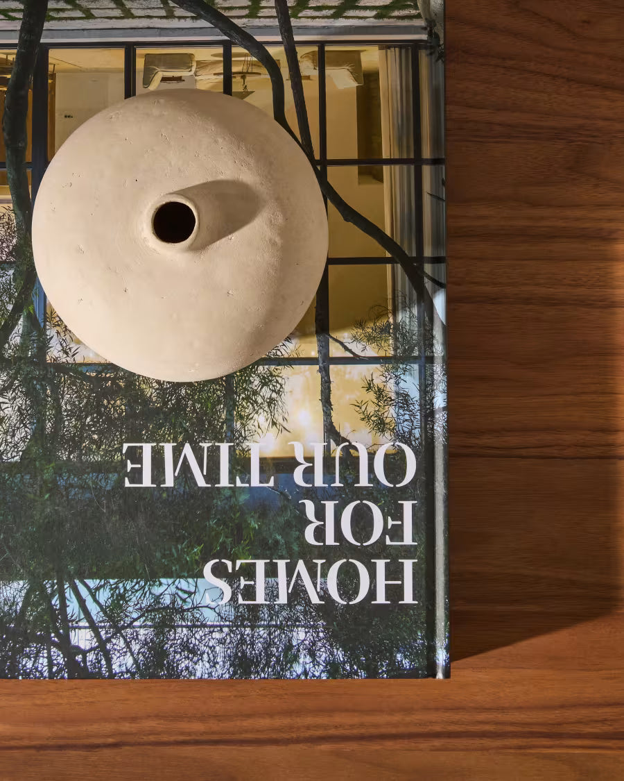 Nivala papier-mache vase 8.5cm.