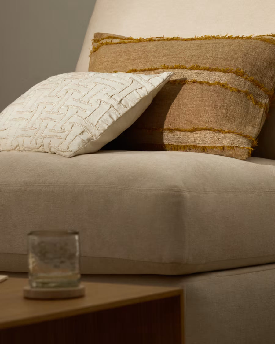 Neris Cushion