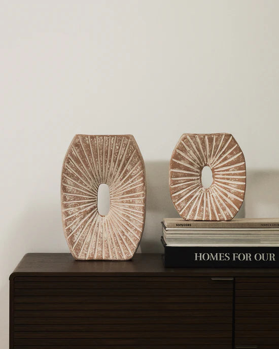 Valura vase in pink and beige papier-mache 31 cm.