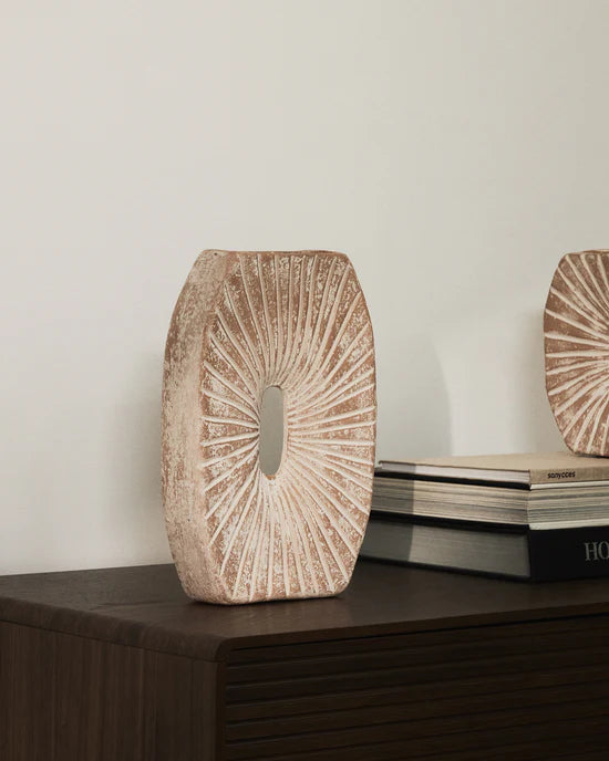 Valura vase in pink and beige papier-mache 31 cm.