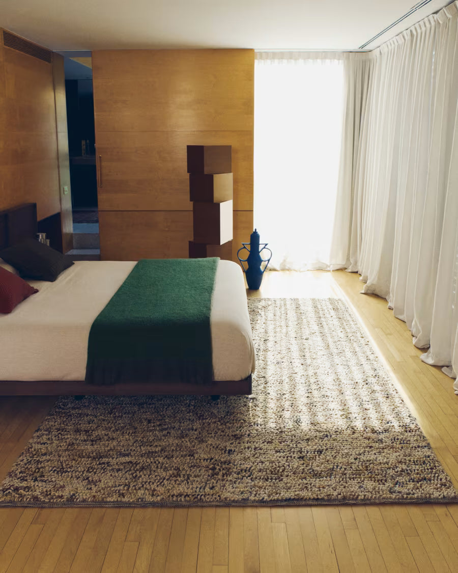 Elanis multicoloured boucle wool rug 200 x 300cm