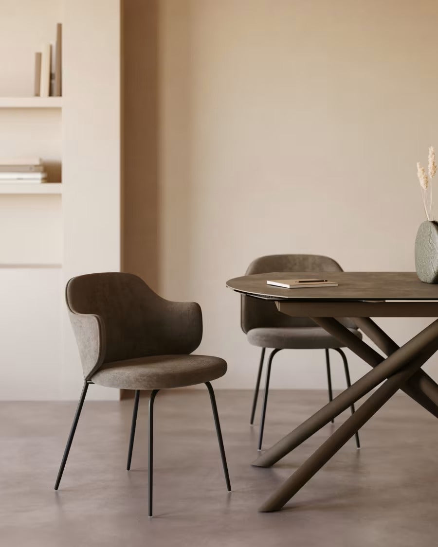 Yunia Chair in Brown