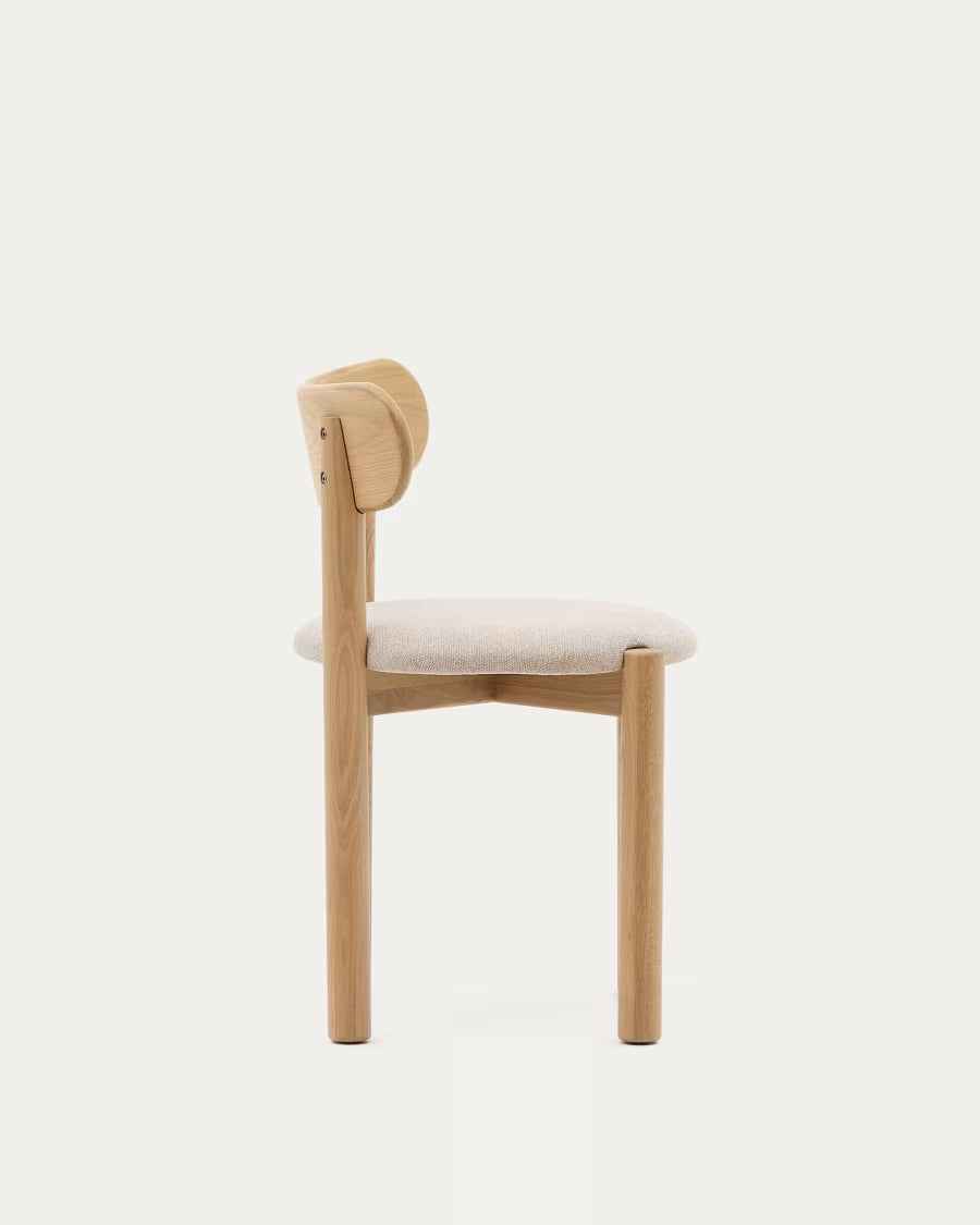 NEBAI Nebai chair in beige chenille with a solid oak wood st