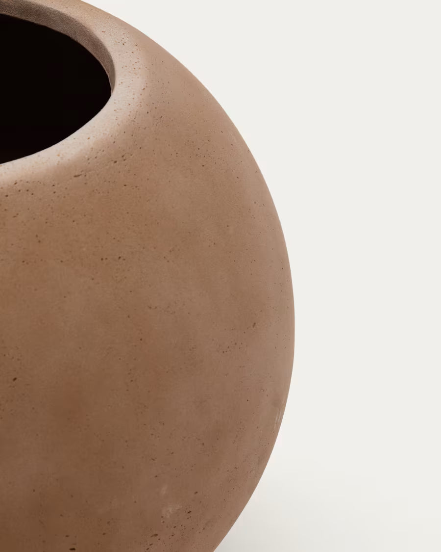 Solna terracotta-effect planter 51cm