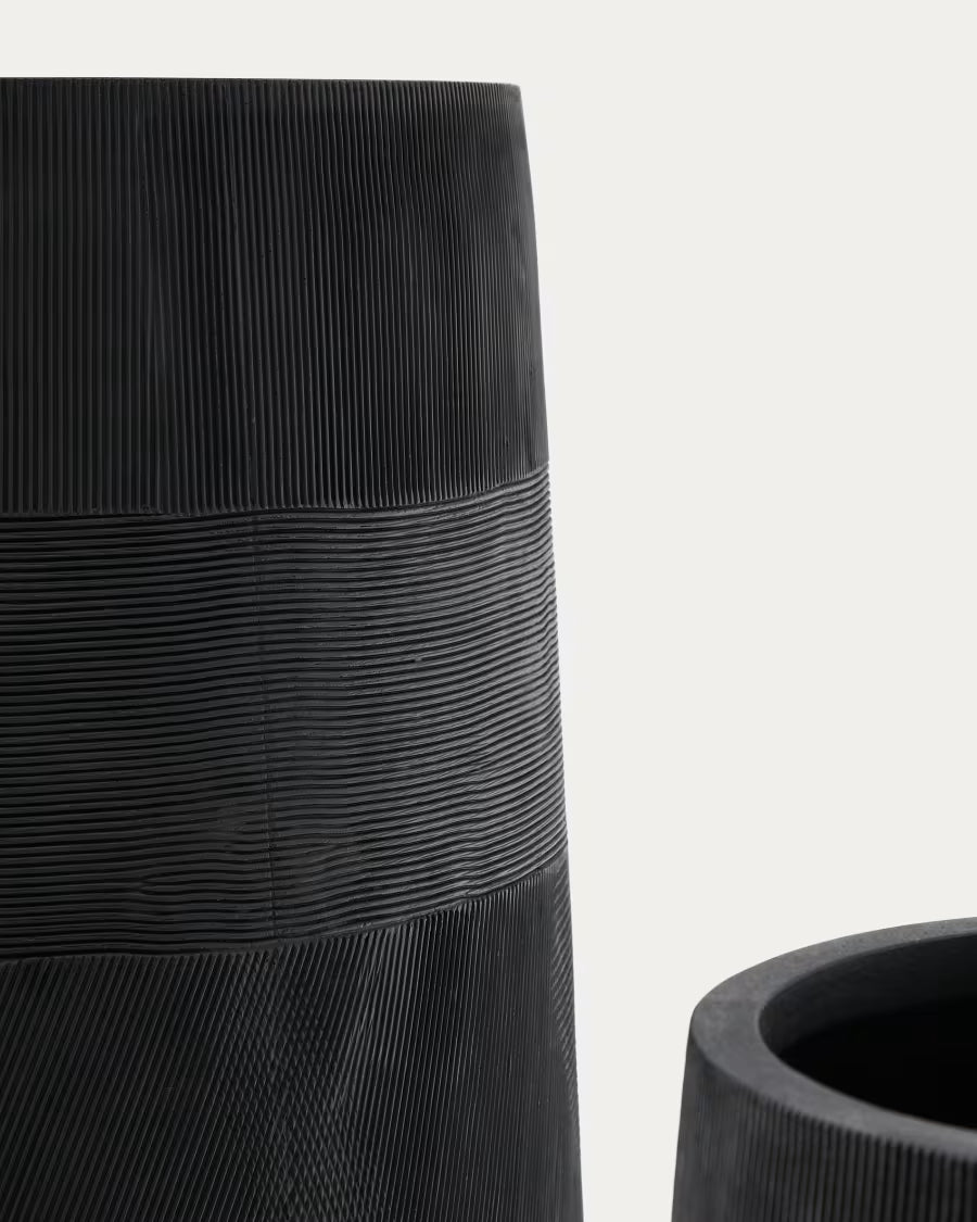 Set of 2 Tival black cement-effect planters 45cm.