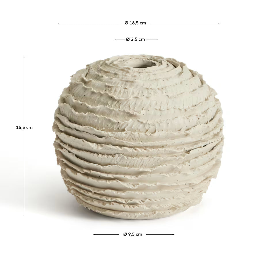 Evania vase in beige ceramic 15.5 cm.