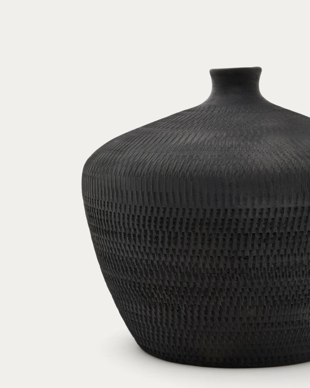 Helve Terracotta Vase in a Black Finish, 24 cm