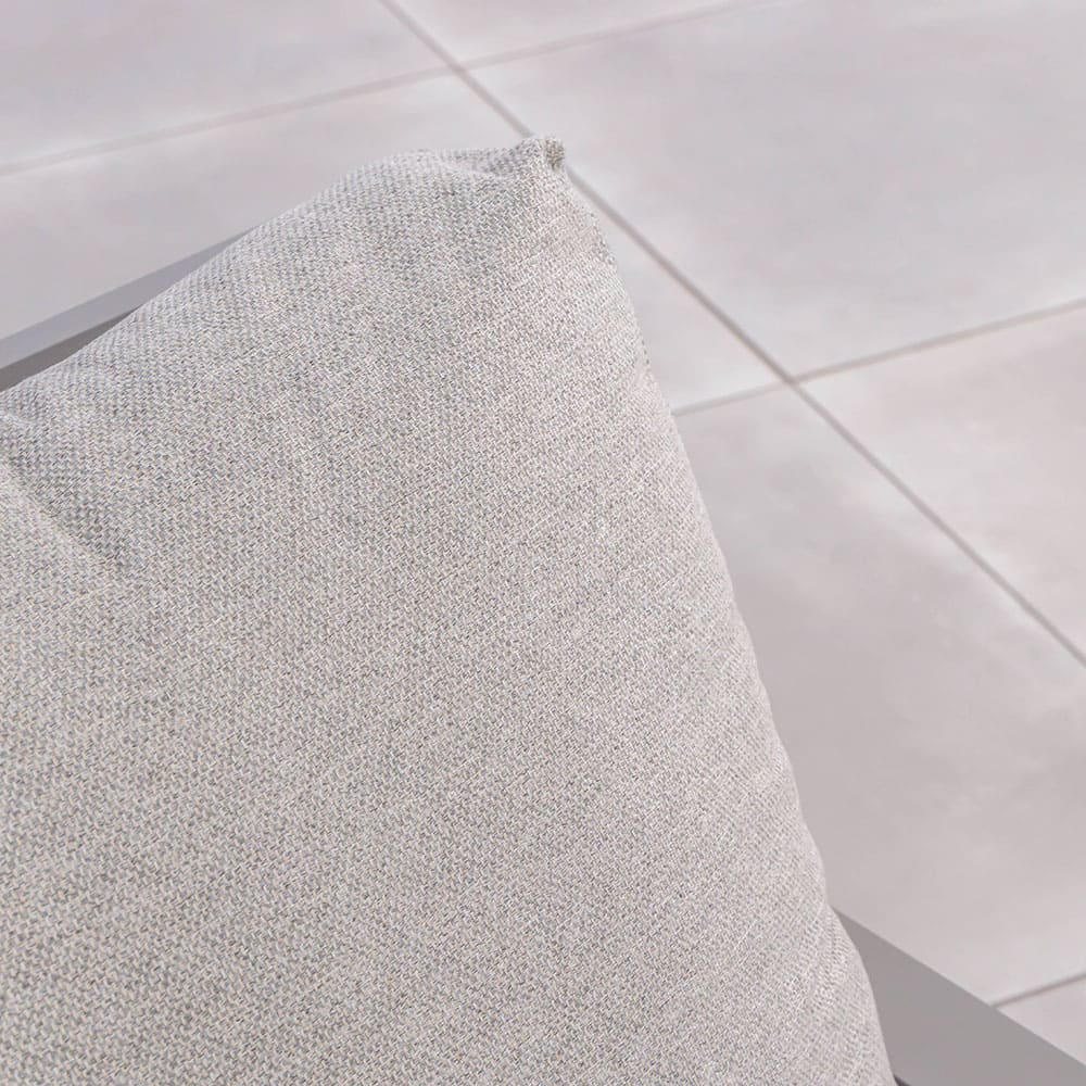 Destino Lounge Chair Light Taupe