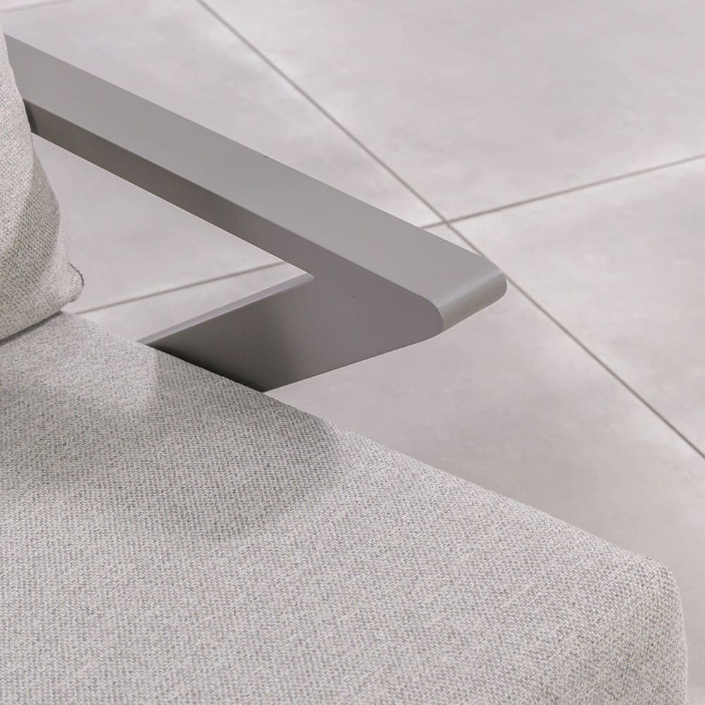 Destino Lounge Chair Light Taupe