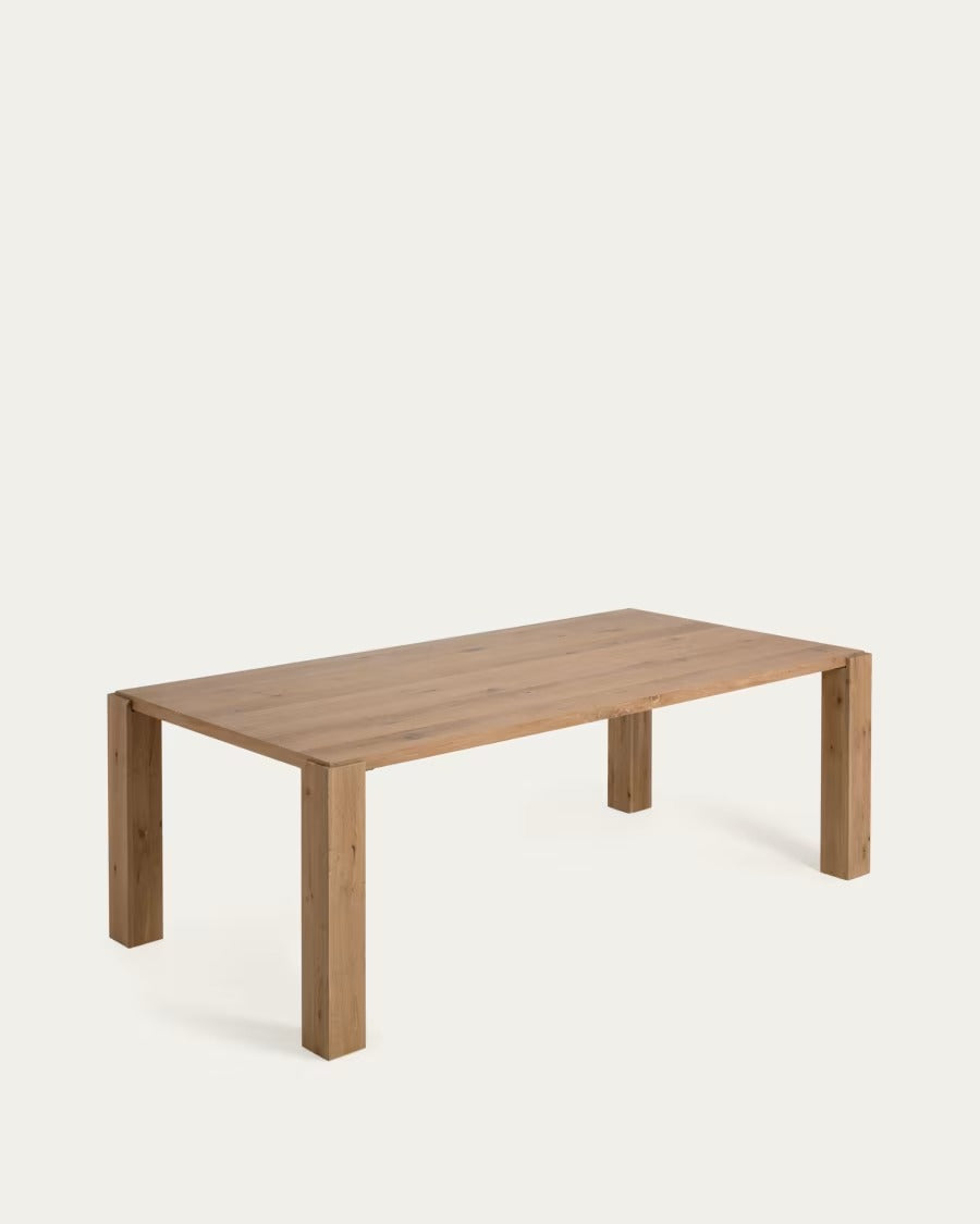 Deyanira Table