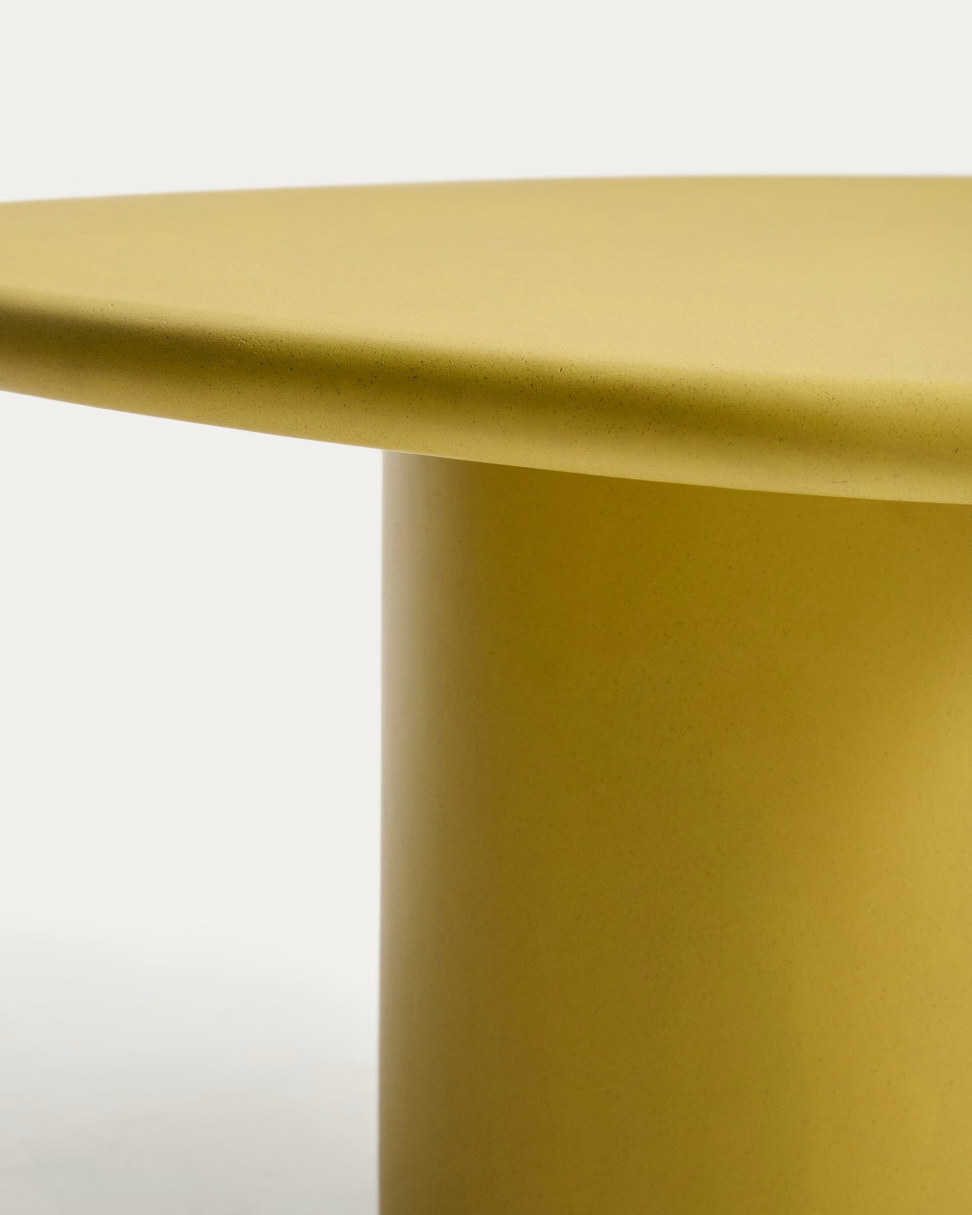 Macarella coffee table in mustard concrete 83 x 77cm