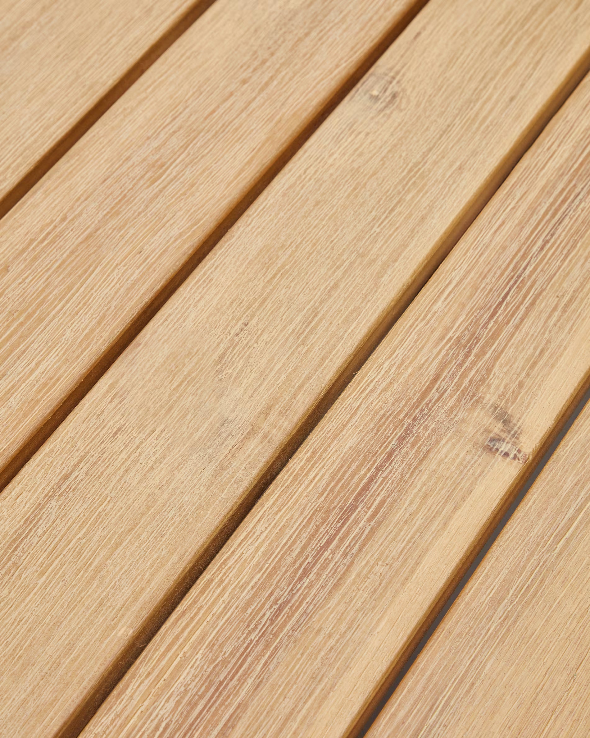 Dandara coffee table, black cord Ø70 cm
