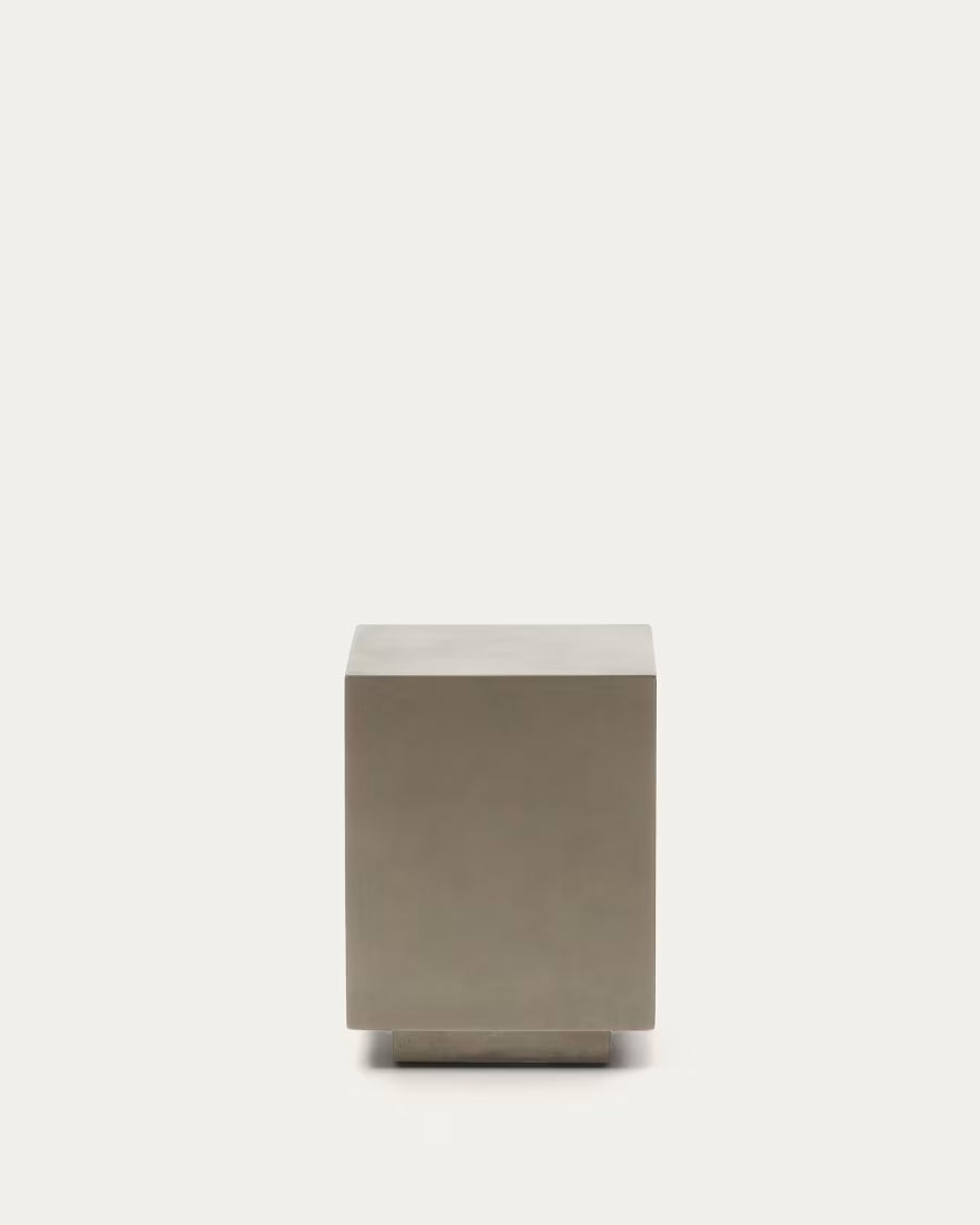 Rustella cement side table# 35 x 35 cm