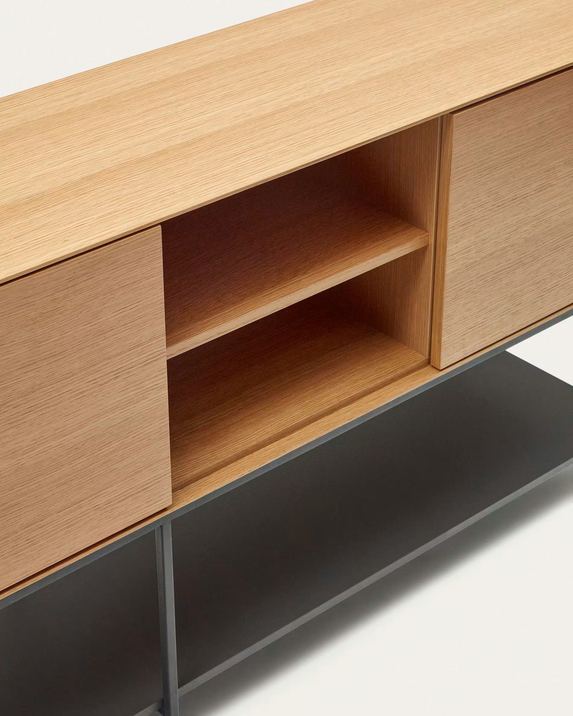 Vedrana 3 Door Sideboard in Oak Veneer