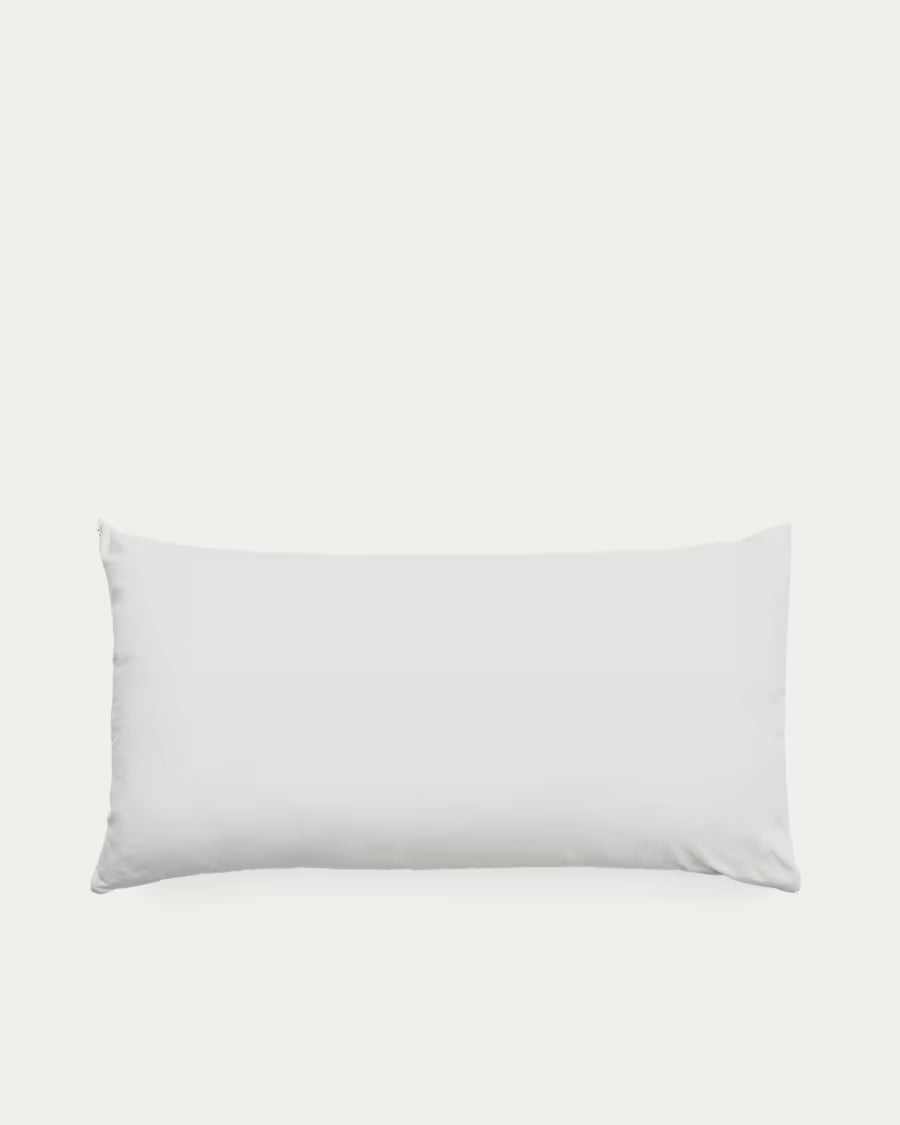 Duca pillow with 10% down and 90% feather