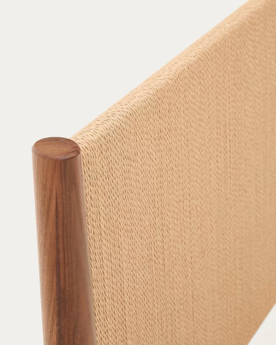 Elan Bed in Veneer and Solid Walnut Wood