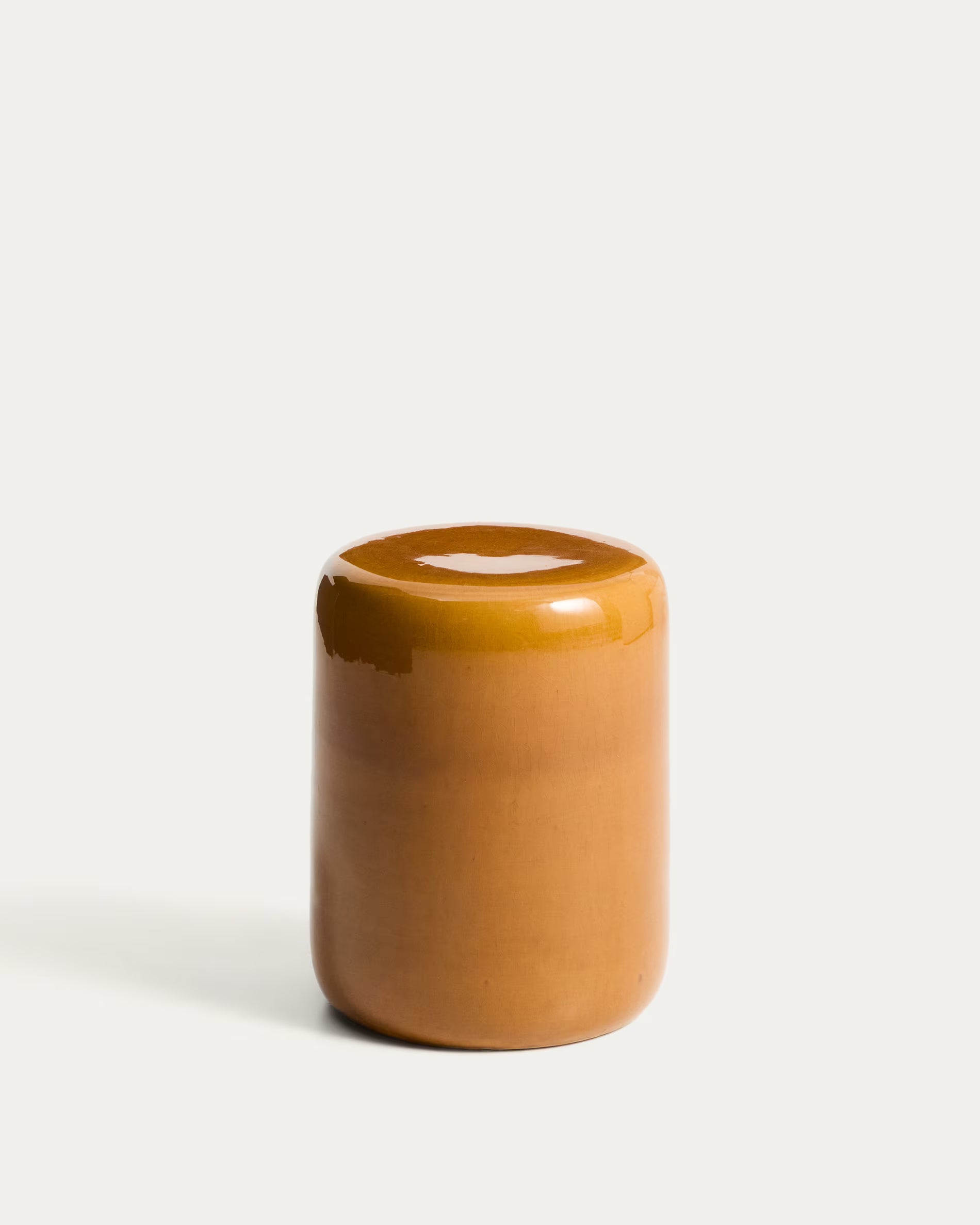 Mesquida side table in ceramic mustard finish Ø 35cm