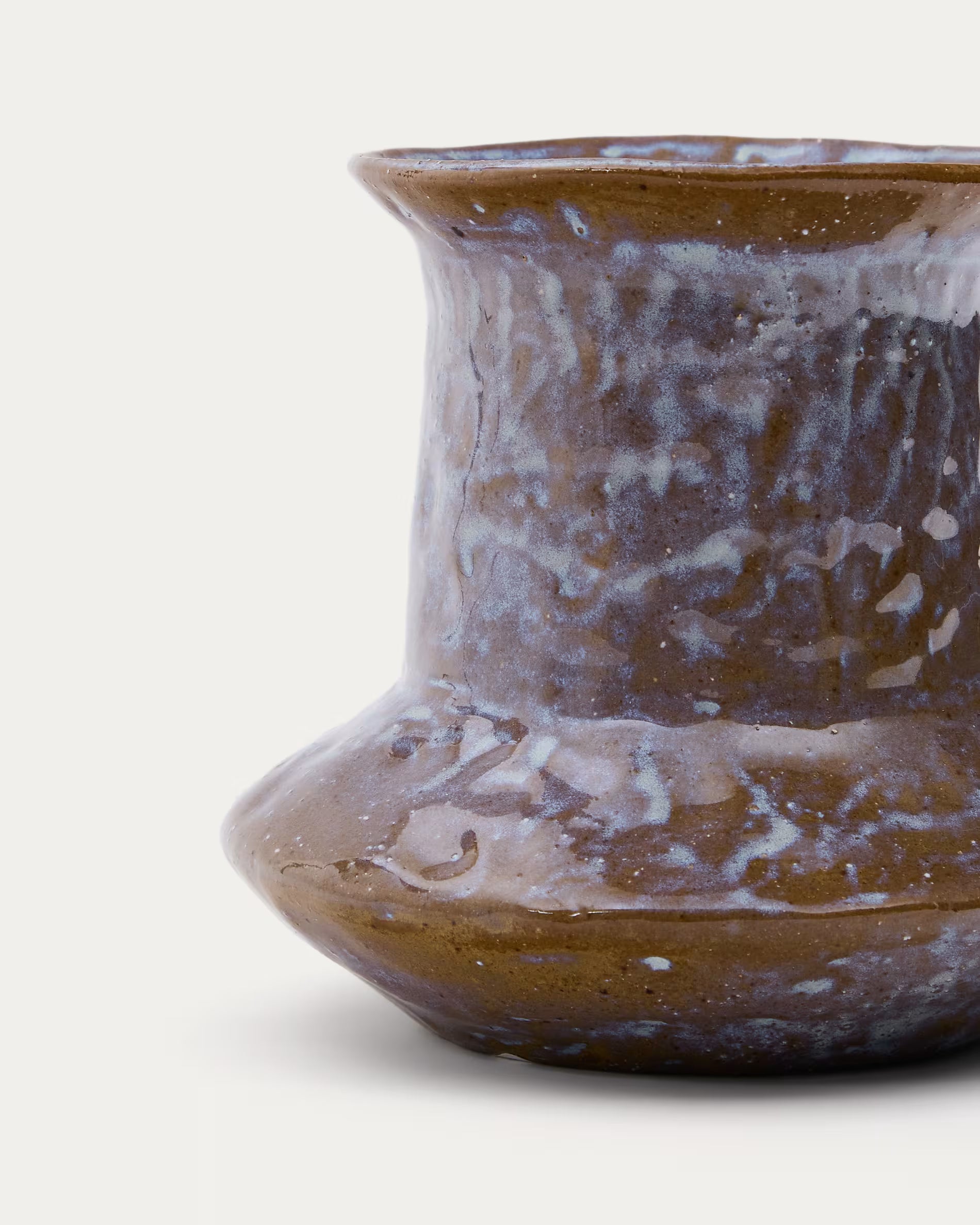 Olaris brown ceramic vase