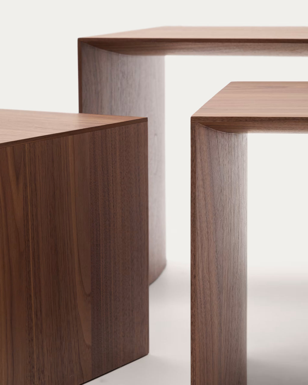 Litto set of 3 walnut veneer nesting tables