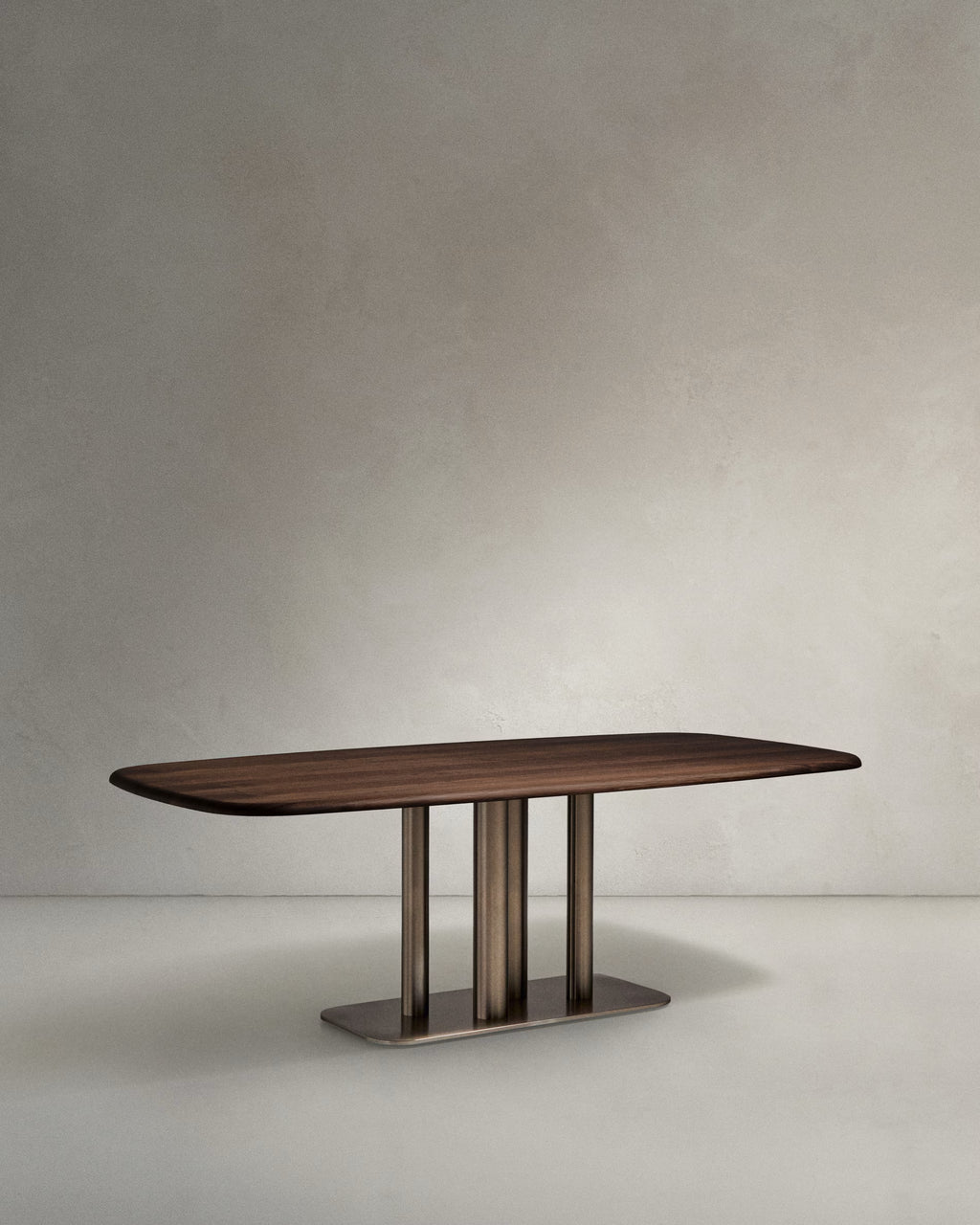 Melvar table made from walnut 180X100cm.