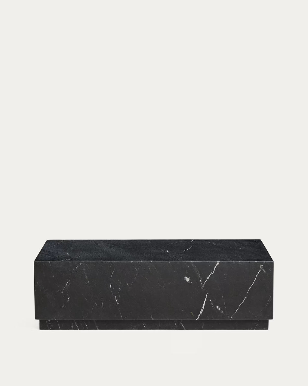 Sorein coffee table in black marble 100 x 50 cm.