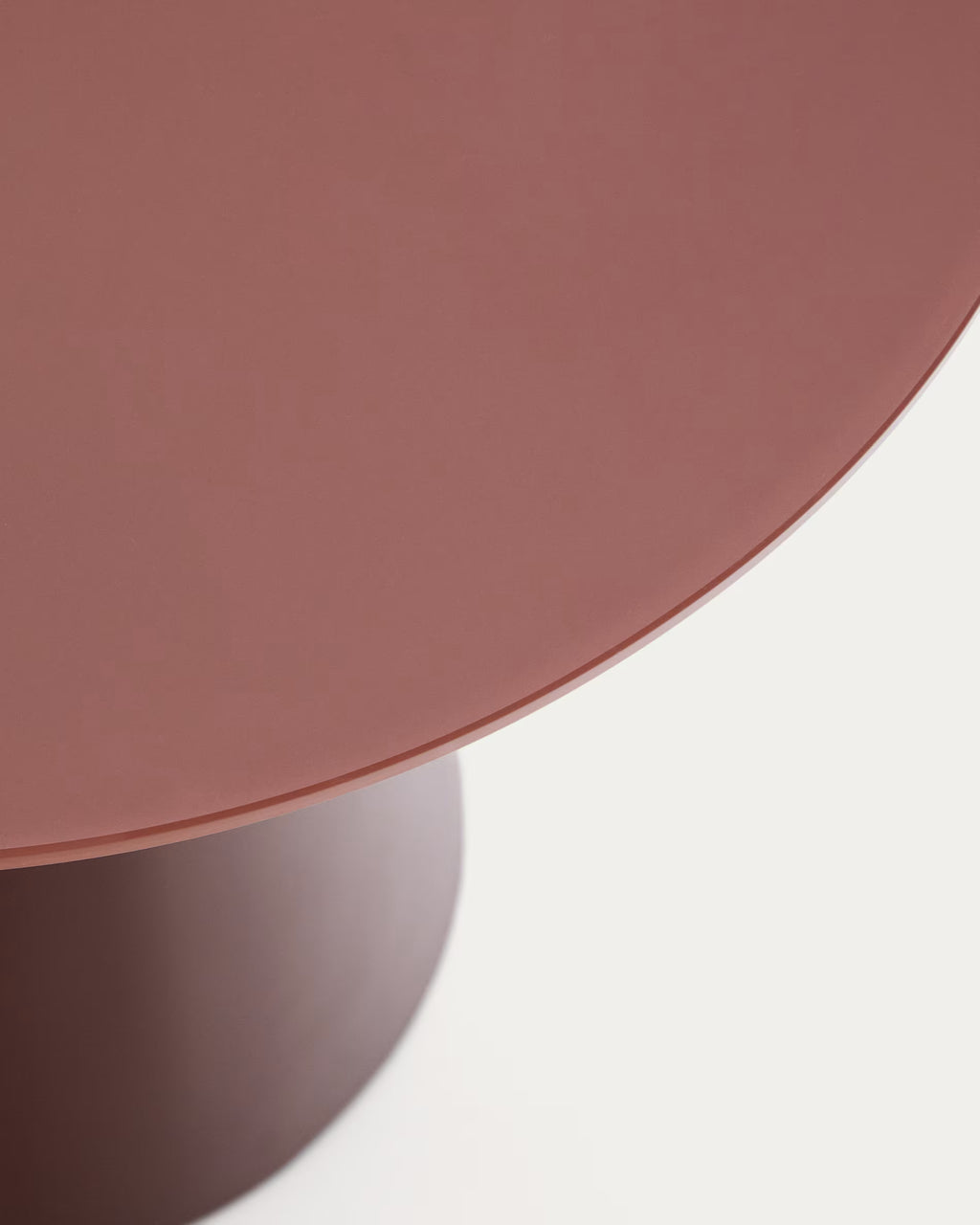 Wilshire side table matt terracotta finish Ø50cm