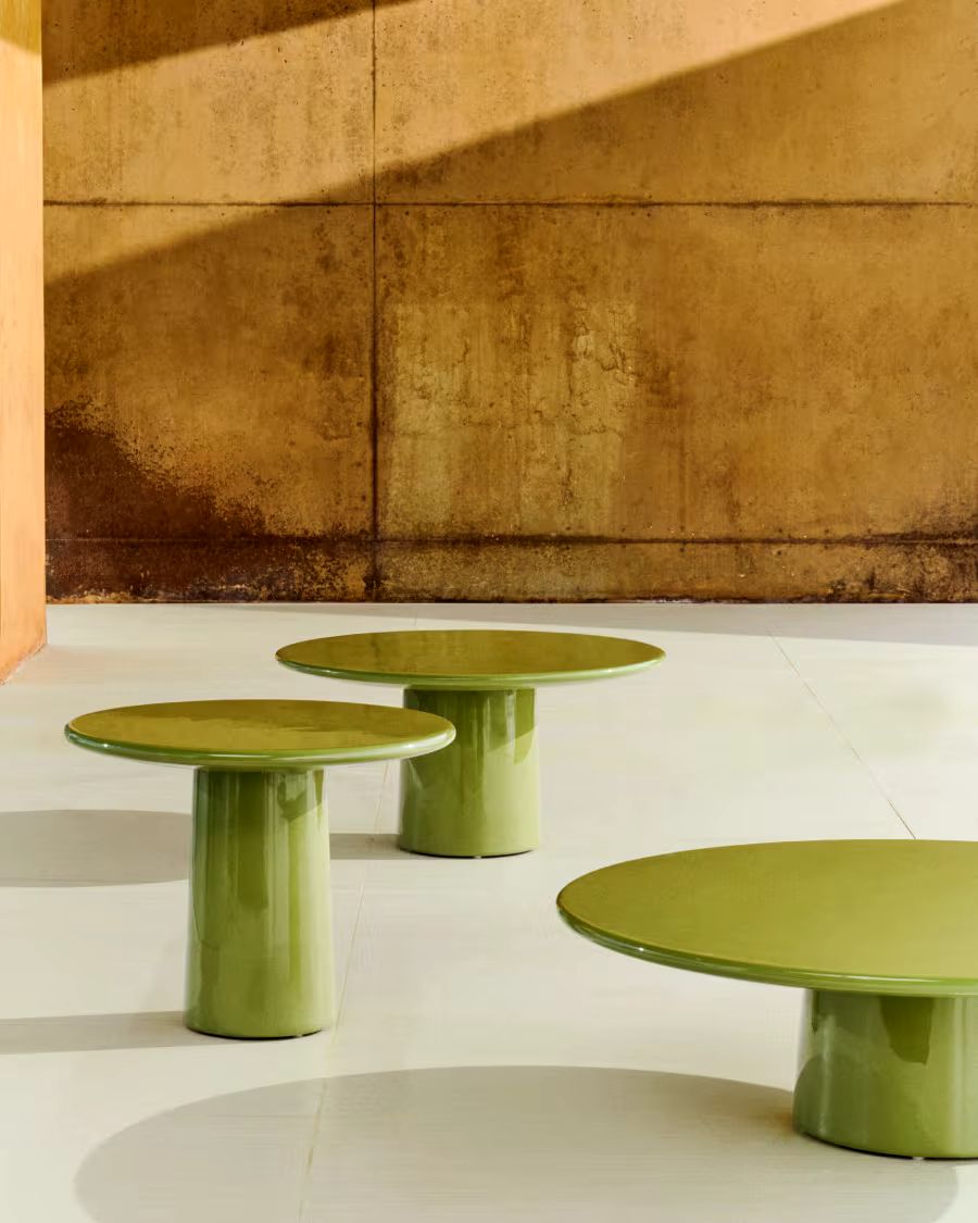Albanella coffee table in cement with glossy green finish
